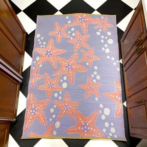 Mad Max Outdoor Patio Rug. Size 4 X 6. 95% Recycled Plastic. Made in Thailand.